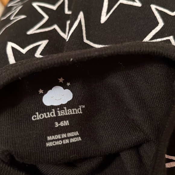 NWOT Size 3-6M Cloud Island Onesie - Picture 3 of 3